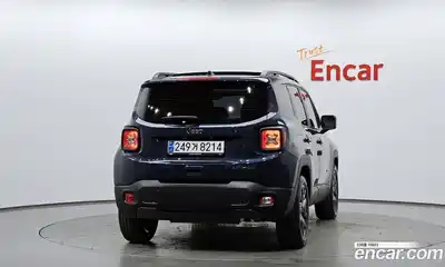 Jeep Renegade 2022 1.3 Автомат в Москве № 318081, миниатюра 3