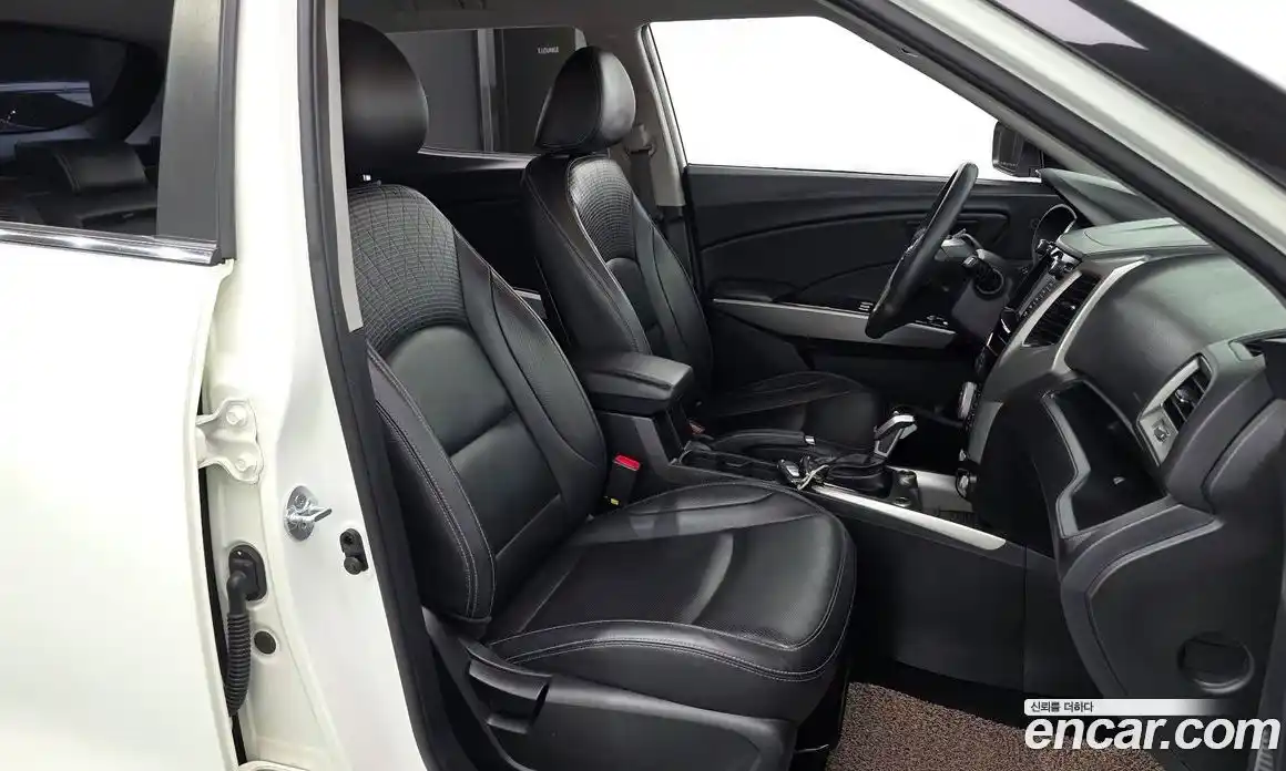 SsangYong TIBOLI 2019 1.6 Автомат в Москве № 31890, фото 17