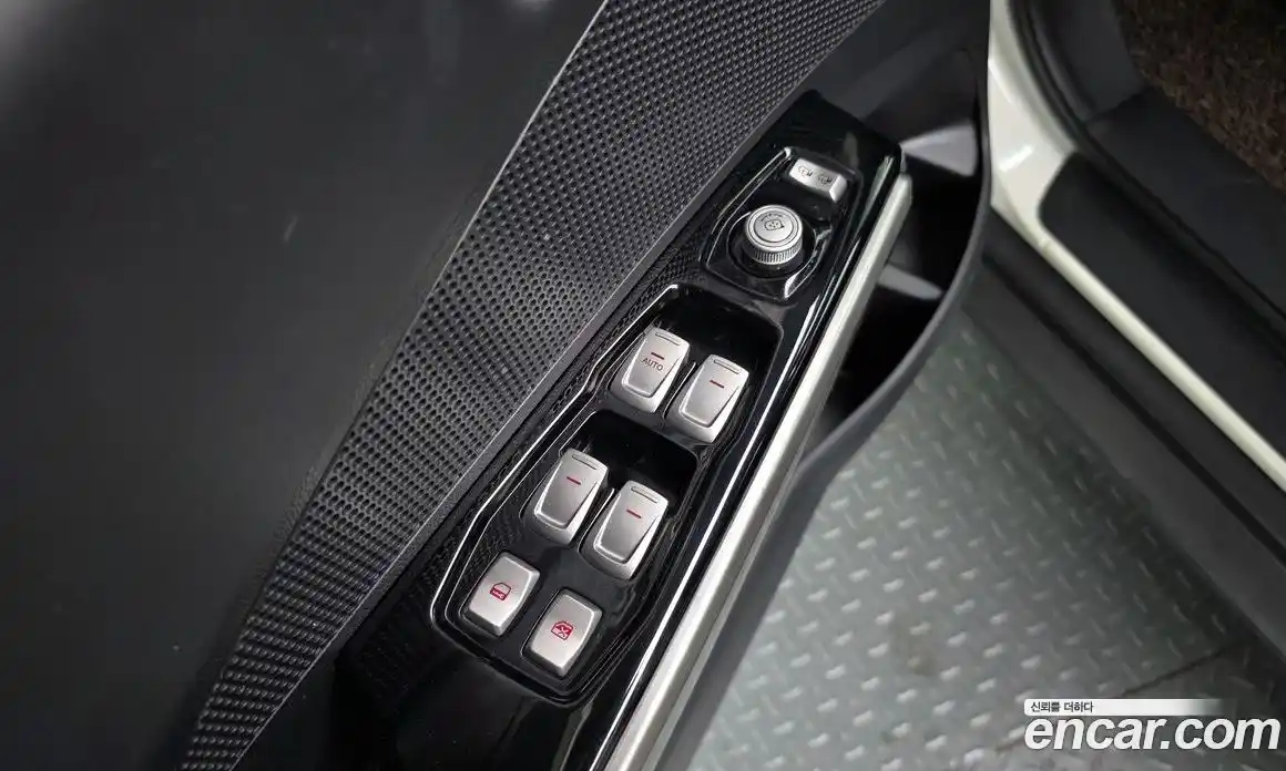 SsangYong TIBOLI 2019 1.6 Автомат в Москве № 31890, фото 5