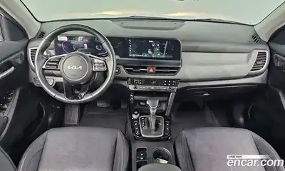 Kia Seltos 2024 2.0 Автомат в Москве № 337754, миниатюра 7