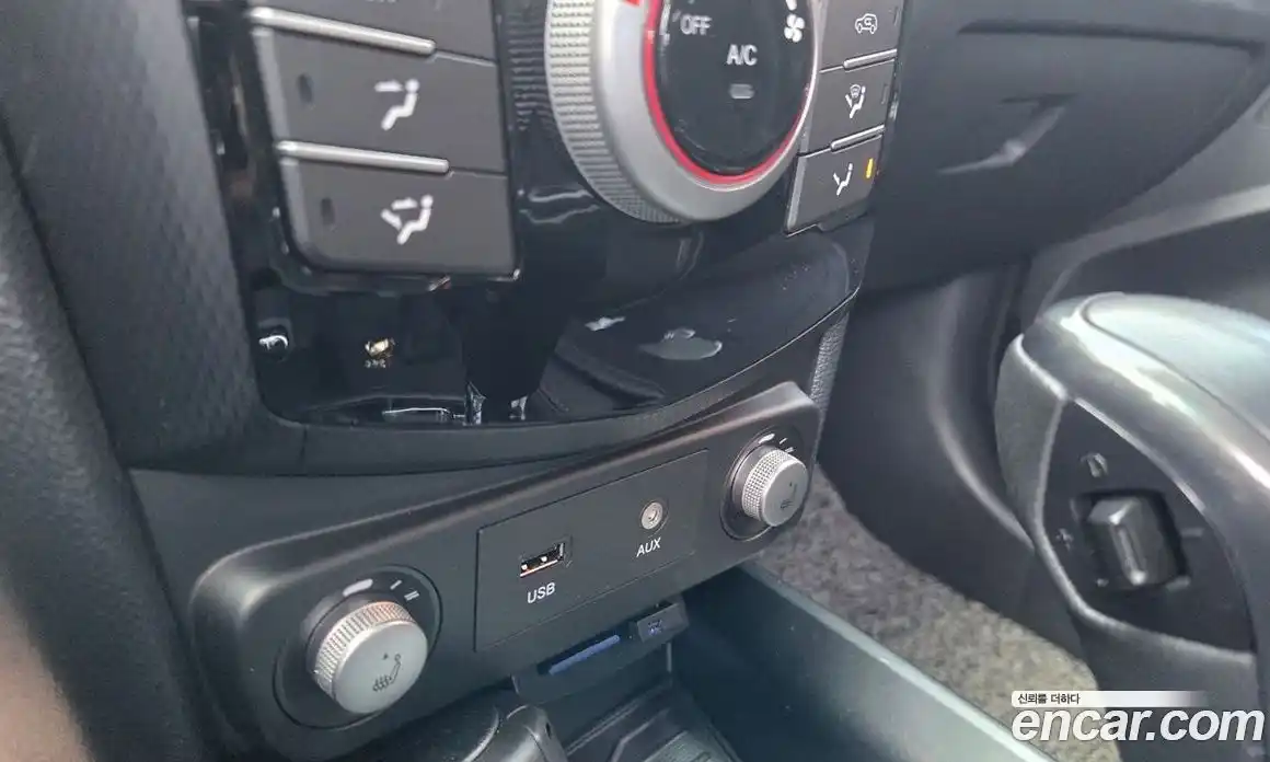 SsangYong TIBOLI 2018 1.6 Автомат в Москве № 341999, фото 14