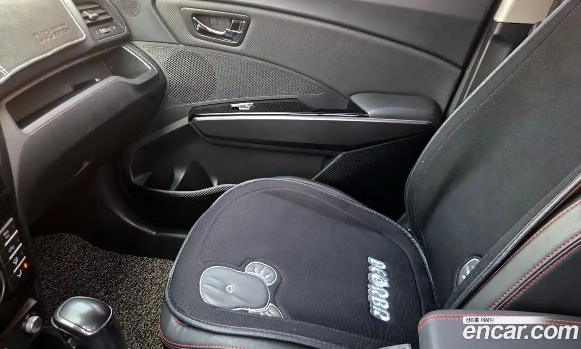 SsangYong TIBOLI 2018 1.6 Автомат в Москве № 341999, фото 18