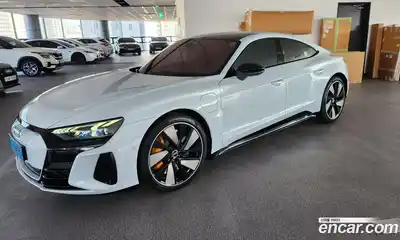 Audi e-tron GT 2023 1.0 Автомат в Москве № 343892, миниатюра 2