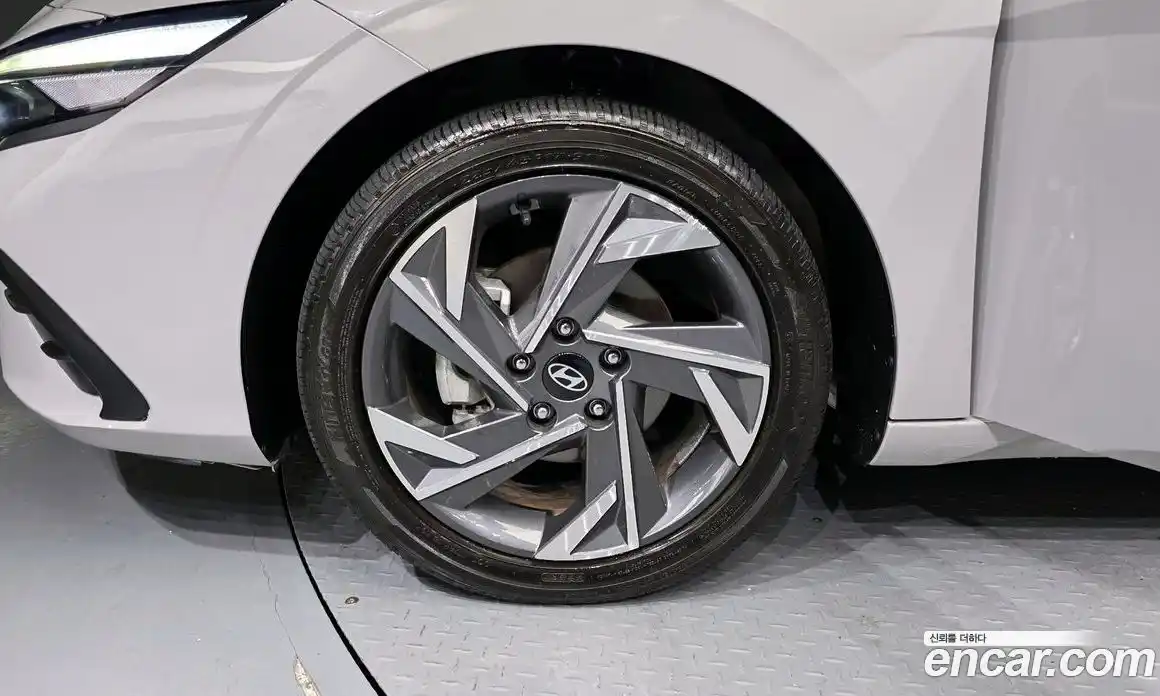 Hyundai Avante 2024 1.6 Автомат в Москве № 355392, фото 5