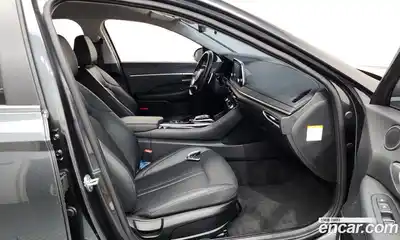 Hyundai Sonata 2022 2.0 Автомат в Москве № 357901, миниатюра 11