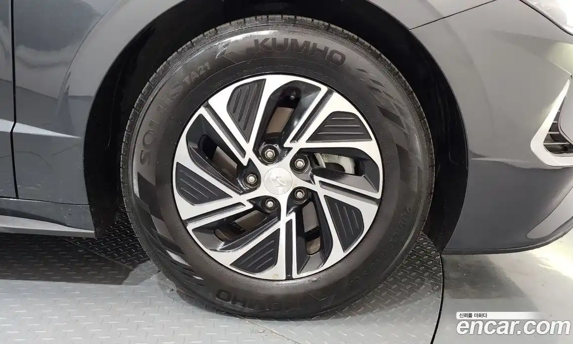 Hyundai Sonata 2022 2.0 Автомат в Москве № 357901, фото 5