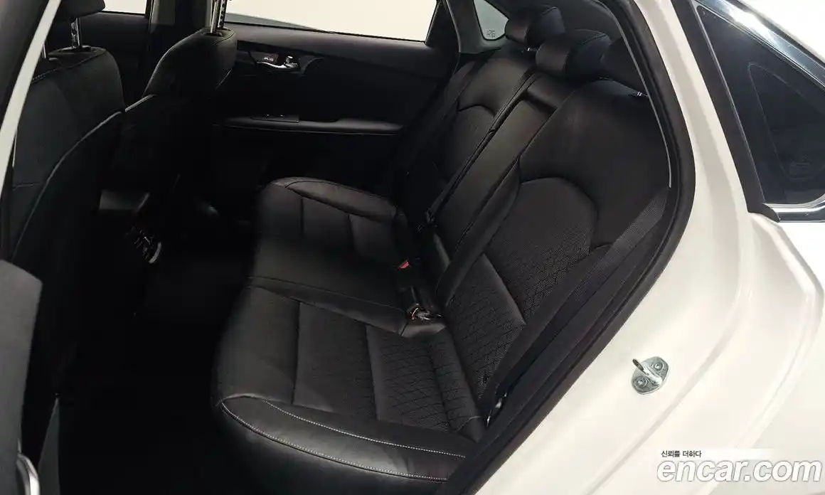 Kia K3 2024 1.6 Автомат в Москве № 360273, фото 12