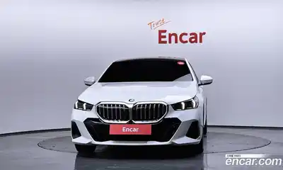 BMW 5-Series 2025 2.0 Автомат в Москве № 361670, миниатюра 3