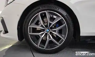 BMW 5-Series 2025 2.0 Автомат в Москве № 361670, миниатюра 5