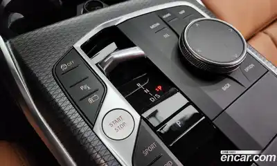 BMW 3-Series 2023 2.0 Автомат в Москве № 363034, миниатюра 9