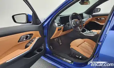 BMW 3-Series 2023 2.0 Автомат в Москве № 363034, миниатюра 10