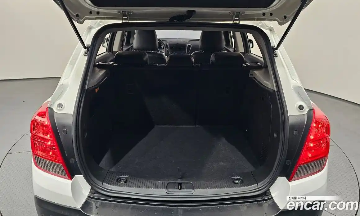 Chevrolet Trax 2015 1.4 Автомат в Москве № 370960, фото 20