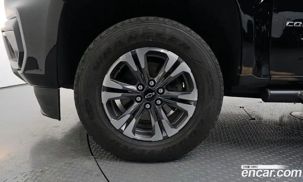 Chevrolet Colorado 2022 3.6 Автомат в Москве № 37605, фото 19