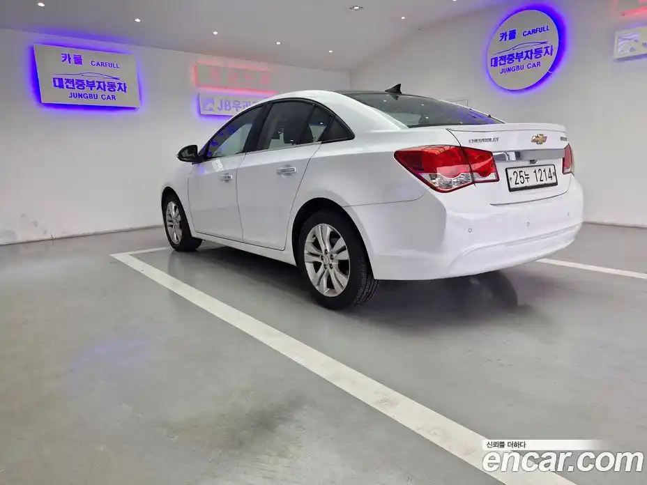 Chevrolet Cruze 2014 1.8 Автомат в Москве № 37944, фото 5