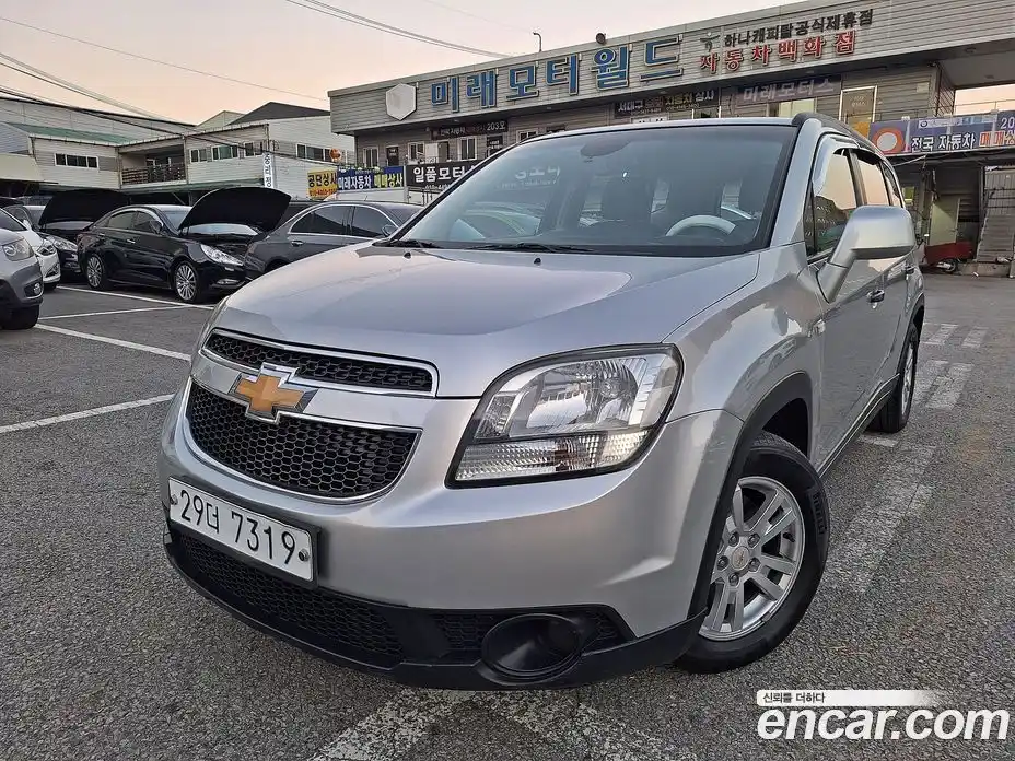 Chevrolet Orlando 2012 2.0 Автомат в Москве № 38489, фото 1