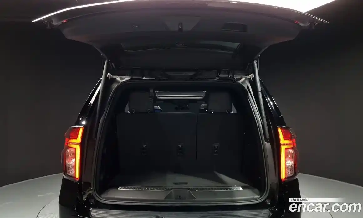 Chevrolet Tahoe 2022 6.2 Автомат в Москве № 38553, фото 4