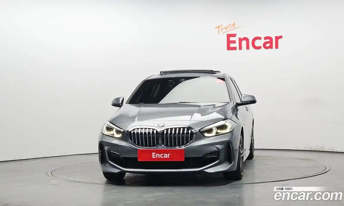 BMW 1-Series 2022 2.0 Автомат в Москве № 386522, фото 3