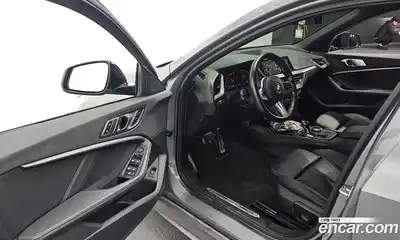 BMW 1-Series 2022 2.0 Автомат в Москве № 386522, миниатюра 9