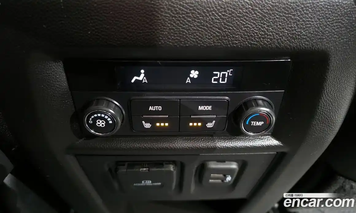 Chevrolet Traverse 2023 3.6 Автомат в Москве № 38840, фото 18