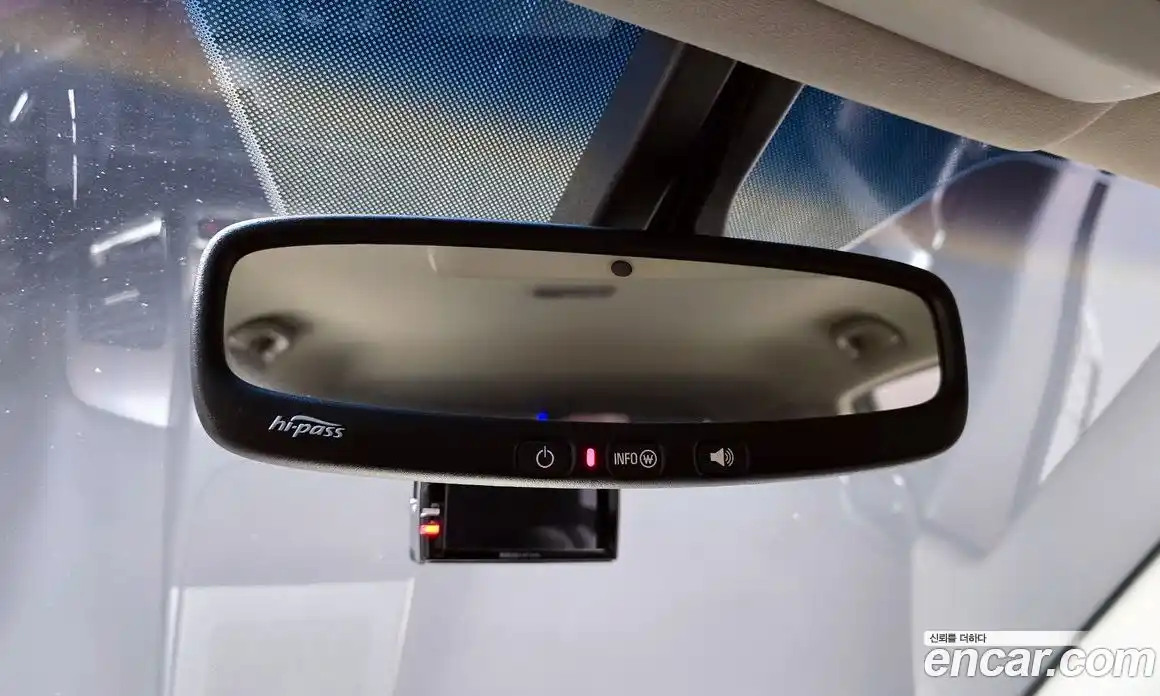 Chevrolet Captiva 2013 2.2 Автомат в Москве № 38879, фото 17