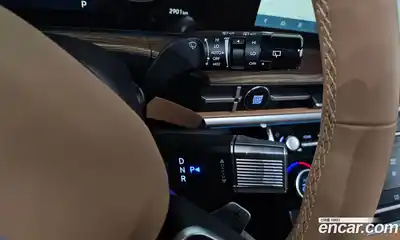 Hyundai Santa Fe 2025 1.6 Автомат в Москве № 396485, миниатюра 9