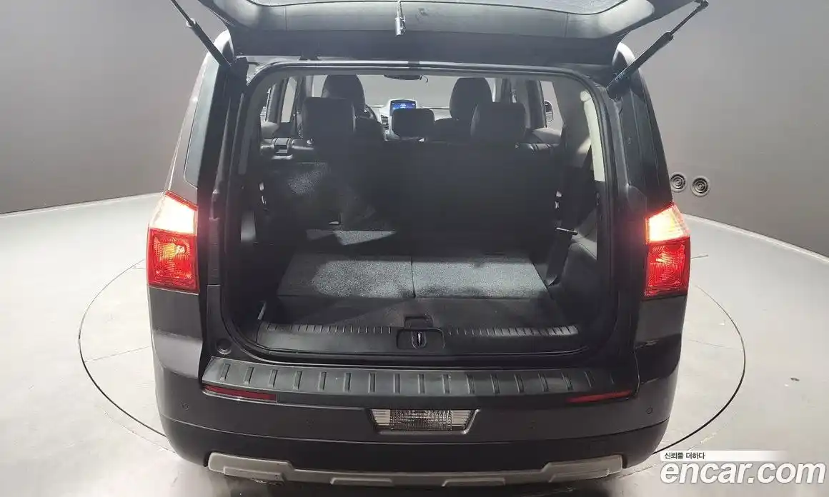 Chevrolet Orlando 2012 2.0 Автомат в Москве № 40320, фото 20