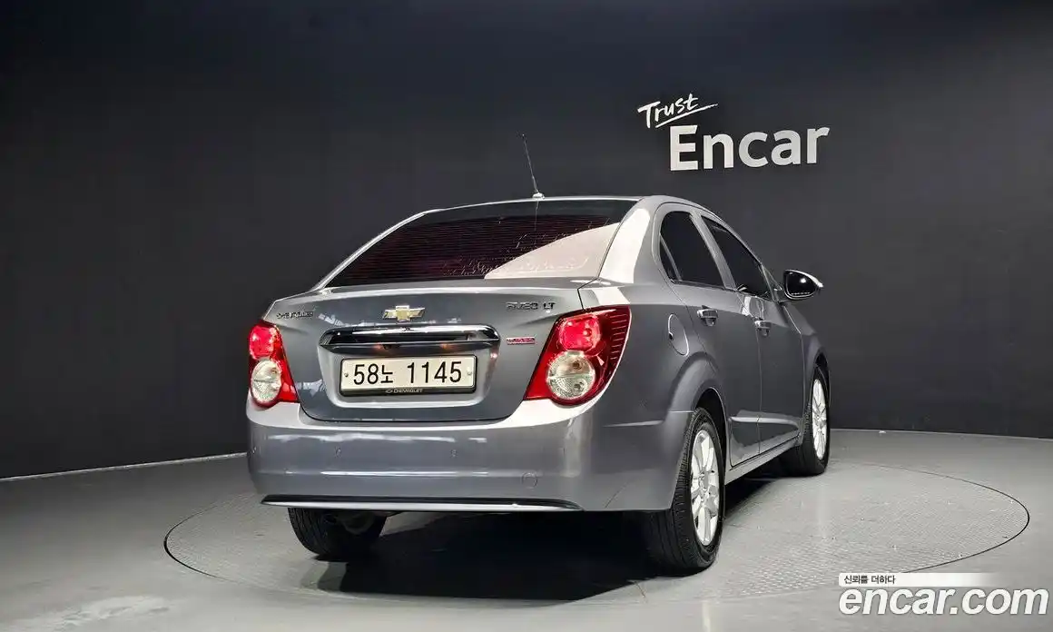 Chevrolet Aveo 2015 1.4 Автомат в Москве № 40597, фото 5