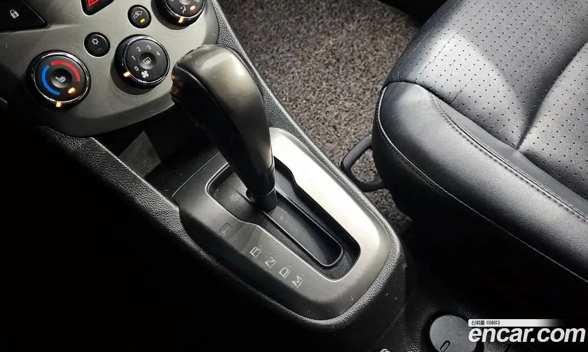 Chevrolet Aveo 2015 1.4 Автомат в Москве № 40597, фото 8