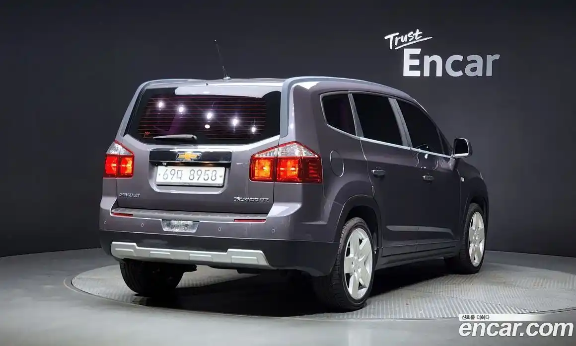 Chevrolet Orlando 2012 2.0 Автомат в Москве № 41236, фото 16