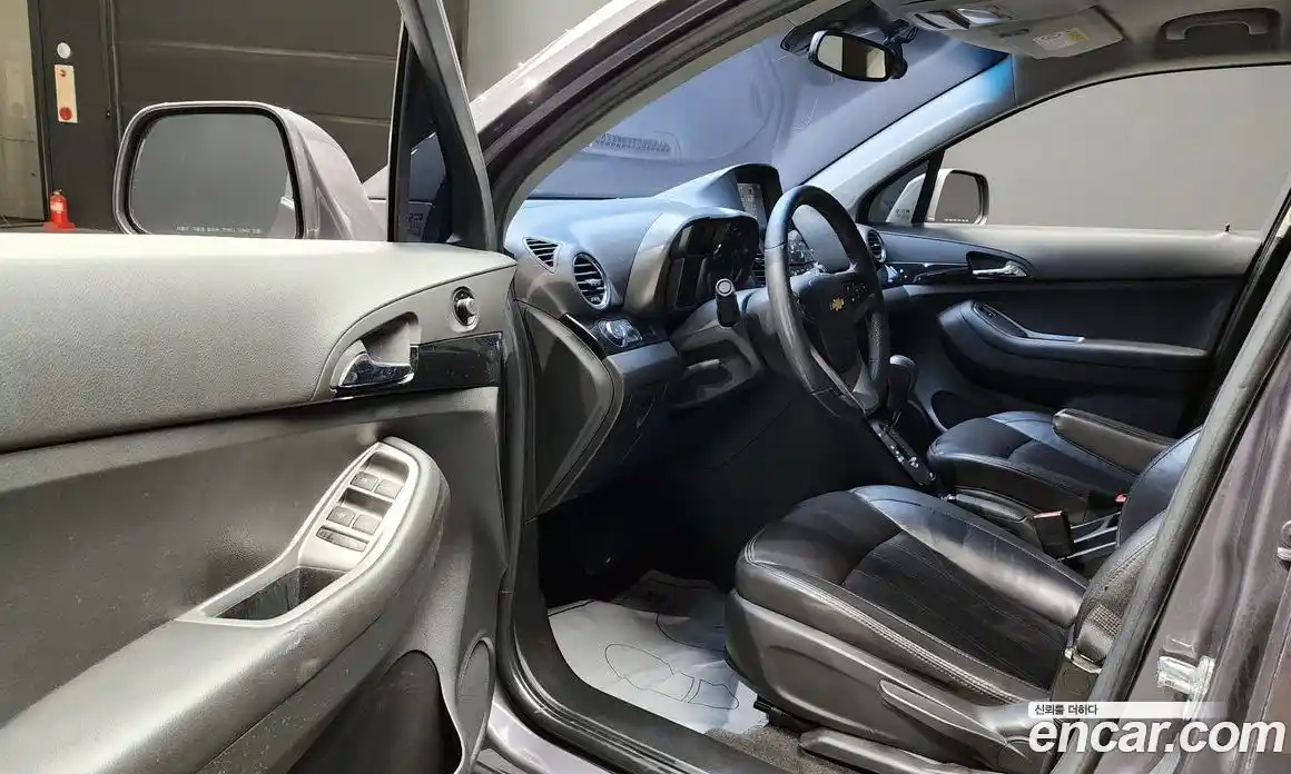 Chevrolet Orlando 2012 2.0 Автомат в Москве № 41236, фото 19