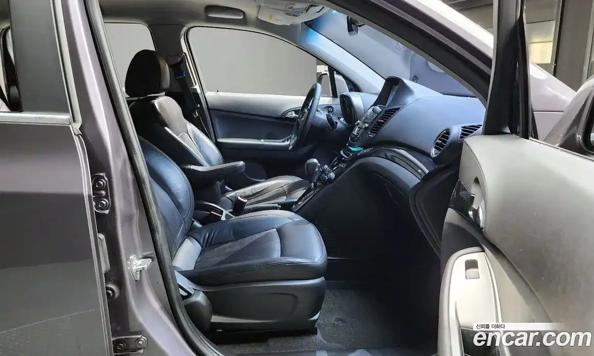 Chevrolet Orlando 2012 2.0 Автомат в Москве № 41236, фото 10