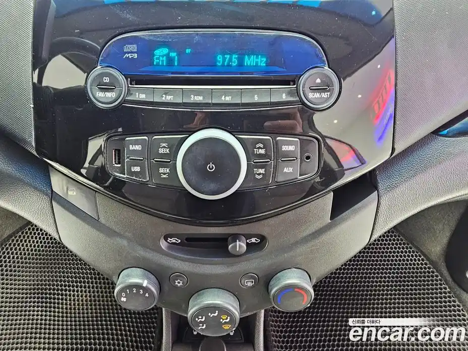 Chevrolet Matiz 2011 1.0 Автомат в Москве № 41630, фото 19