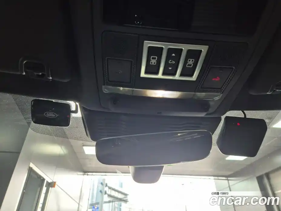 Land Rover Discovery 2023 3.0 Автомат в Москве № 416490, фото 11