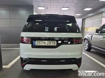 Land Rover Discovery 2023 3.0 Автомат в Москве № 416490, миниатюра 3