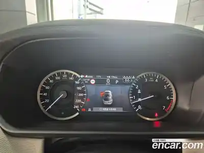 Land Rover Discovery 2023 3.0 Автомат в Москве № 416490, миниатюра 8