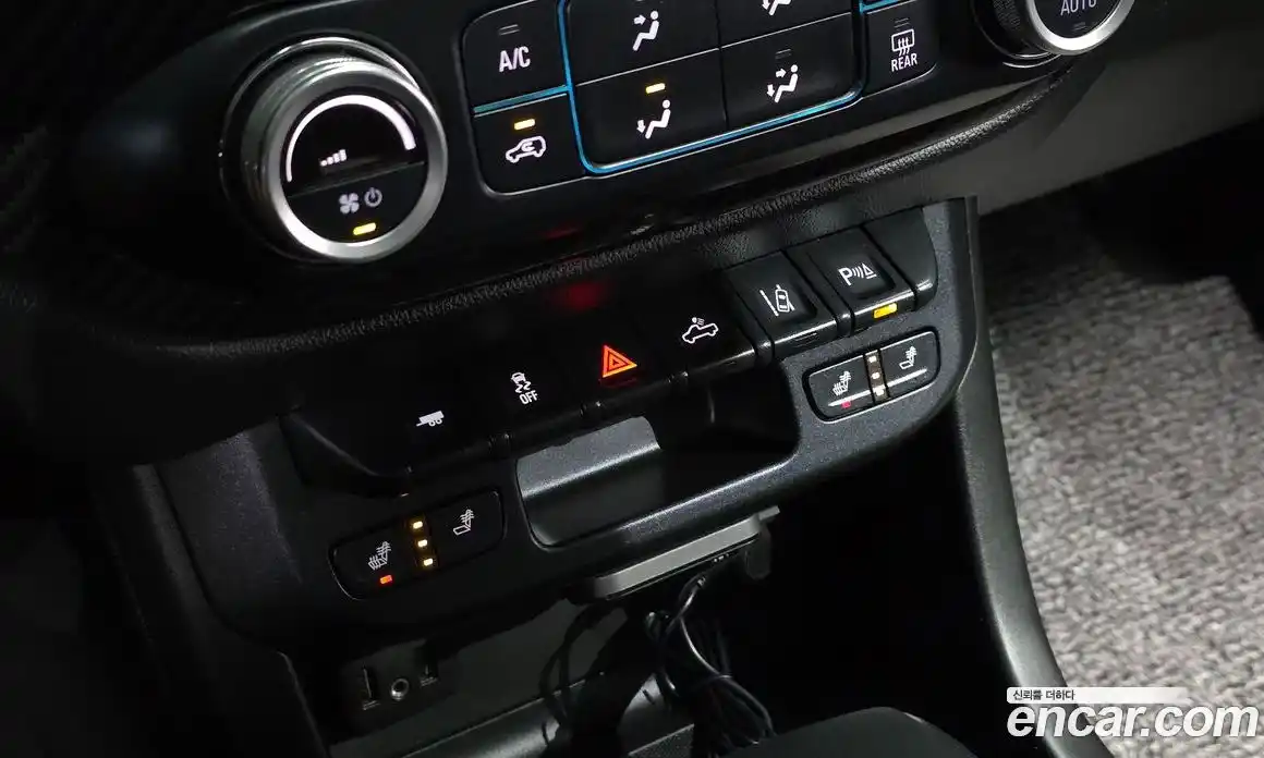 Chevrolet Colorado 2020 3.6 Автомат в Москве № 41913, фото 18