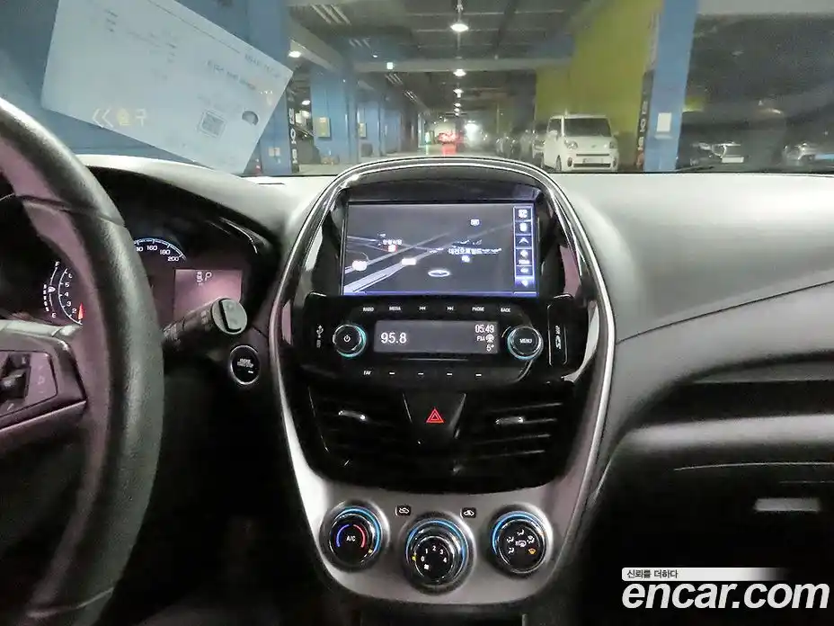 Chevrolet Spark 2017 1.0 Автомат в Москве № 42047, фото 12