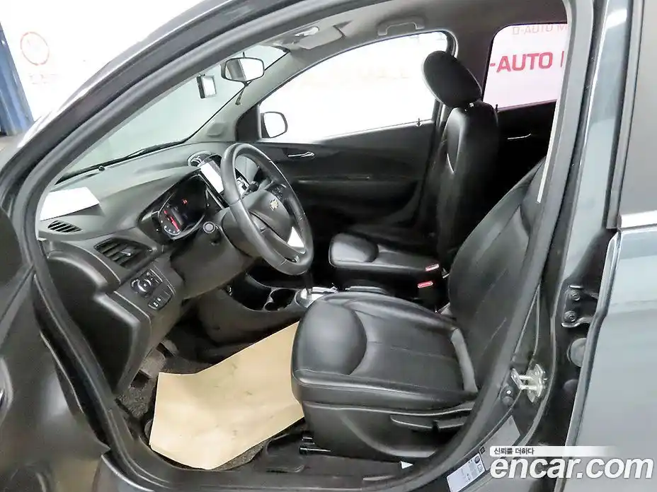 Chevrolet Spark 2017 1.0 Автомат в Москве № 42047, фото 6