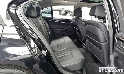 BMW 5-Series 2023 2.0 Автомат в Москве № 425788, миниатюра 12