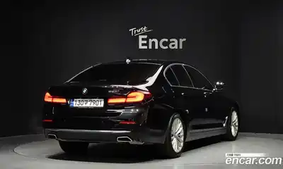 BMW 5-Series 2023 2.0 Автомат в Москве № 425788, миниатюра 2