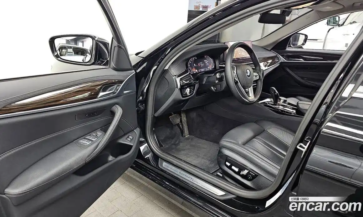BMW 5-Series 2023 2.0 Автомат в Москве № 425788, фото 10