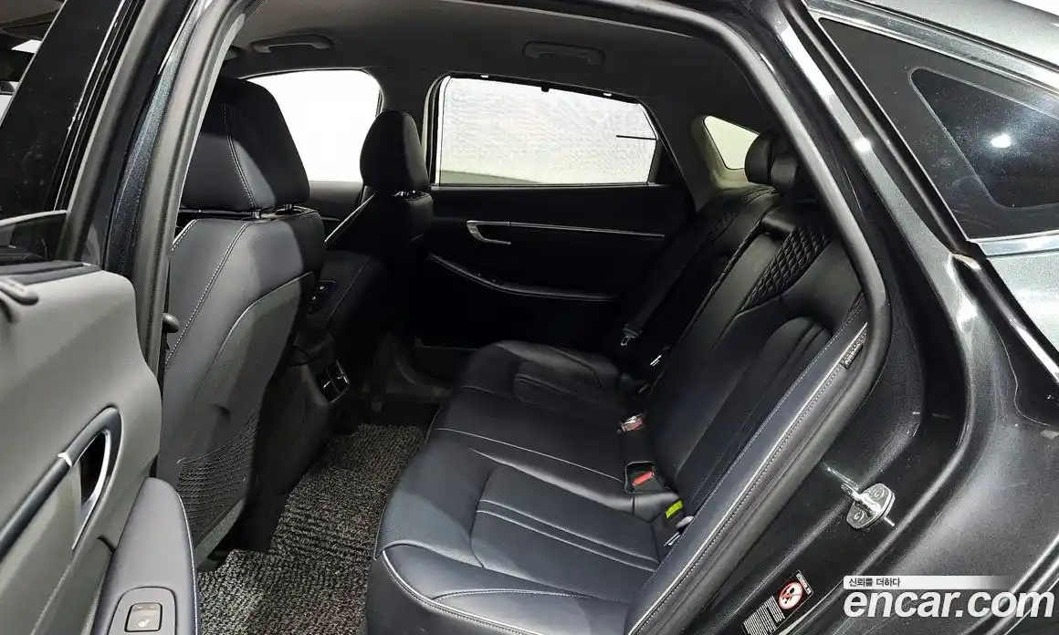 Hyundai Sonata 2021 1.6 Автомат в Москве № 450092, фото 18