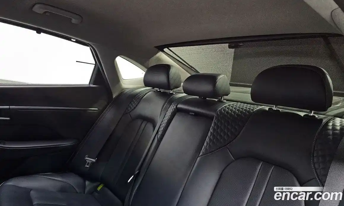 Hyundai Sonata 2021 1.6 Автомат в Москве № 450092, фото 20