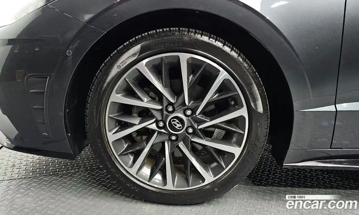 Hyundai Sonata 2021 1.6 Автомат в Москве № 450092, фото 5