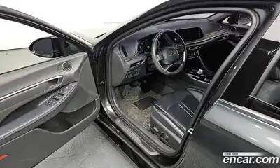 Hyundai Sonata 2021 1.6 Автомат в Москве № 450092, миниатюра 10