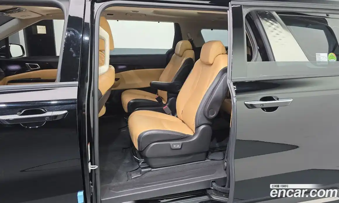 Kia Canival 2022 2.2 Автомат в Москве № 452521, фото 11