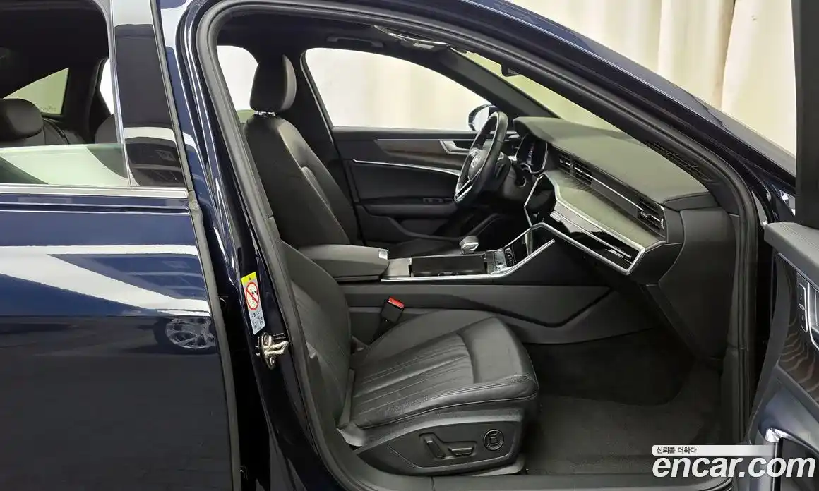 Audi A6 2020 2.0 Автомат в Москве № 468779, фото 11