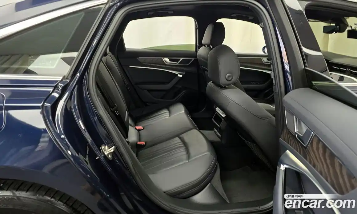 Audi A6 2020 2.0 Автомат в Москве № 468779, фото 12