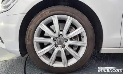 Audi A6 2013 3.0 Автомат в Москве № 468975, миниатюра 5