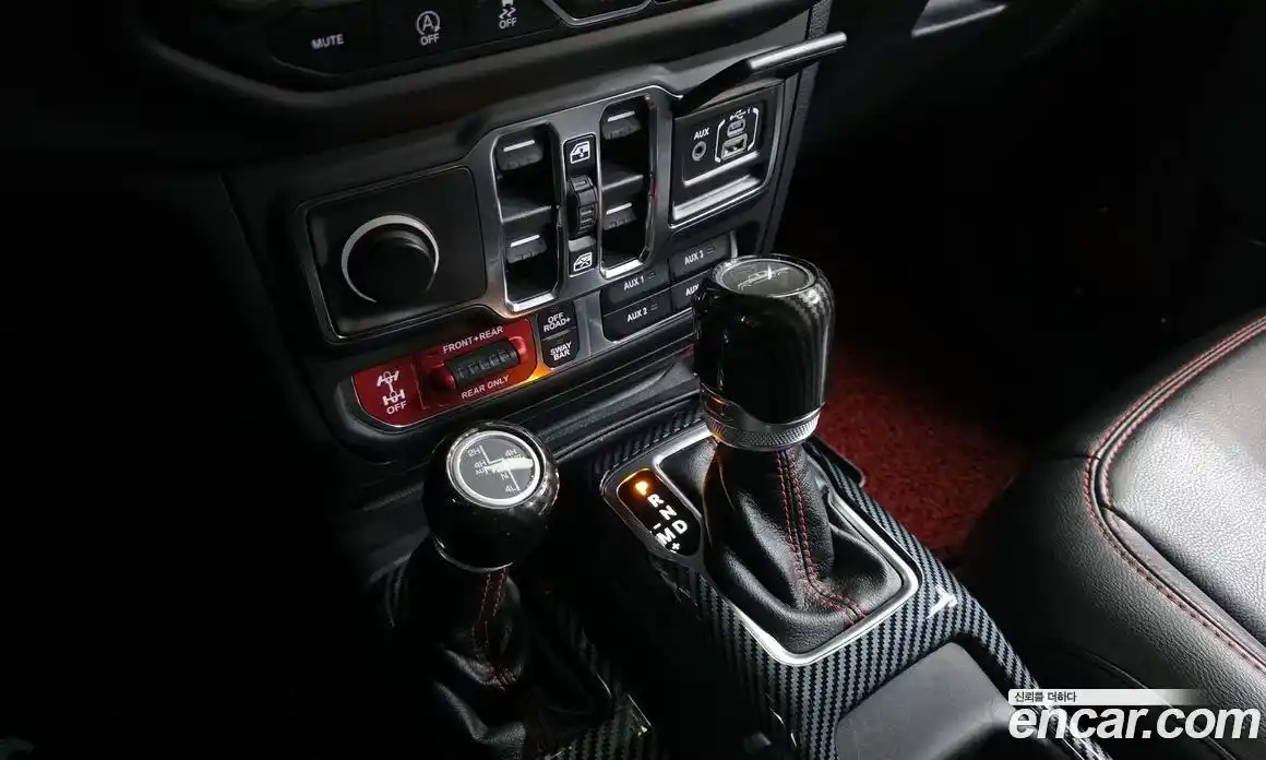 Jeep Gladiator 2021 3.6 Автомат в Москве № 472642, фото 9